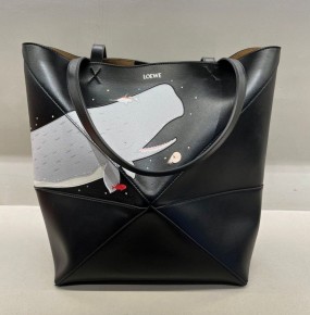 LOEWE x Suna Fujita Whale large Puzzle Fold tote in shiny calfskin trending style